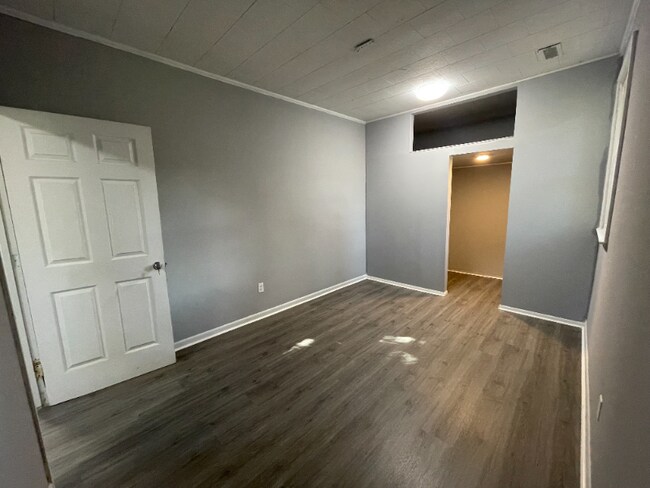 Foto del edificio - 3214 28th Ave Dr NE