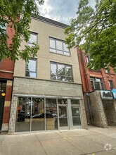 Building Photo - 1917 W Division St
