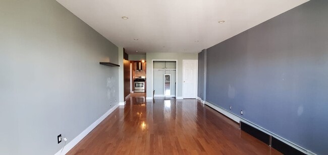 Foto del edificio - 2716 41st Ave