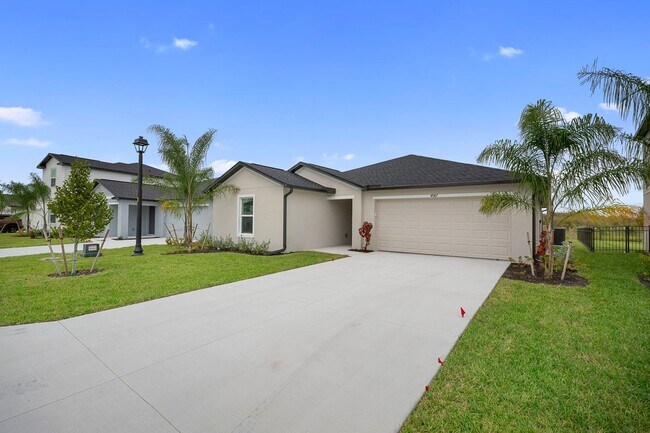 Building Photo - Brand New construction 4 bedrooms 2 bathro...