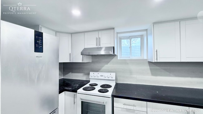 Building Photo - 94 Primula Cres