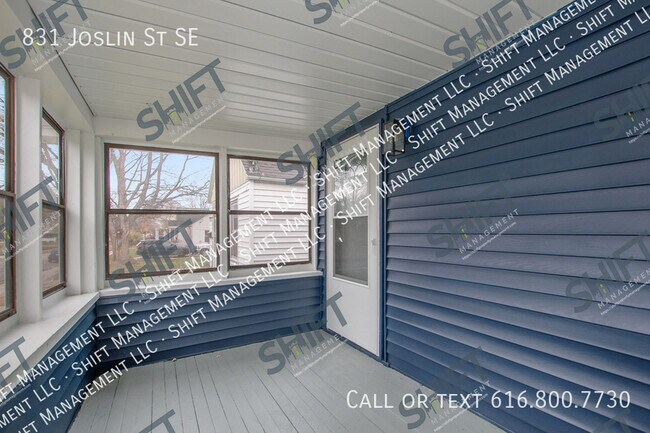 Foto del edificio - 831 Joslin St SE