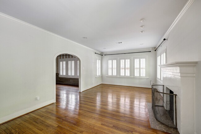 Foto del edificio - 2807 Lafayette St