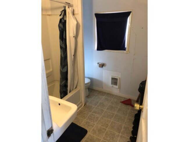 Foto del edificio - 310 SE Spring St