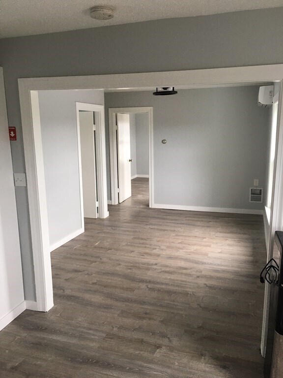 Foto del edificio - 28 Warnock St