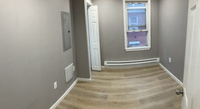 Foto del edificio - 7 Johnny Ct