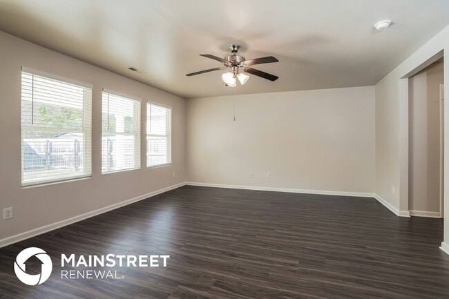 Building Photo - 4691 Woodford Cir