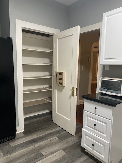 Foto del edificio - 515 E Evergreen St