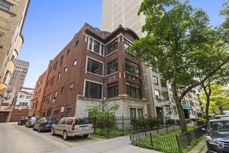 Building Photo - 433 W Wellington Ave