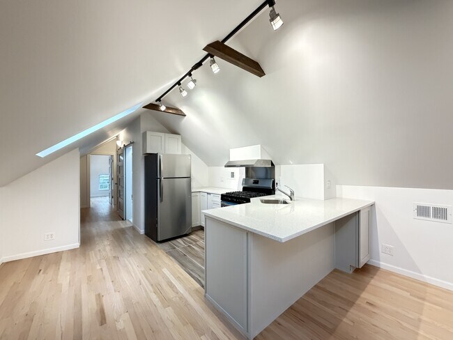 Foto del edificio - 1401 N Bosworth Ave