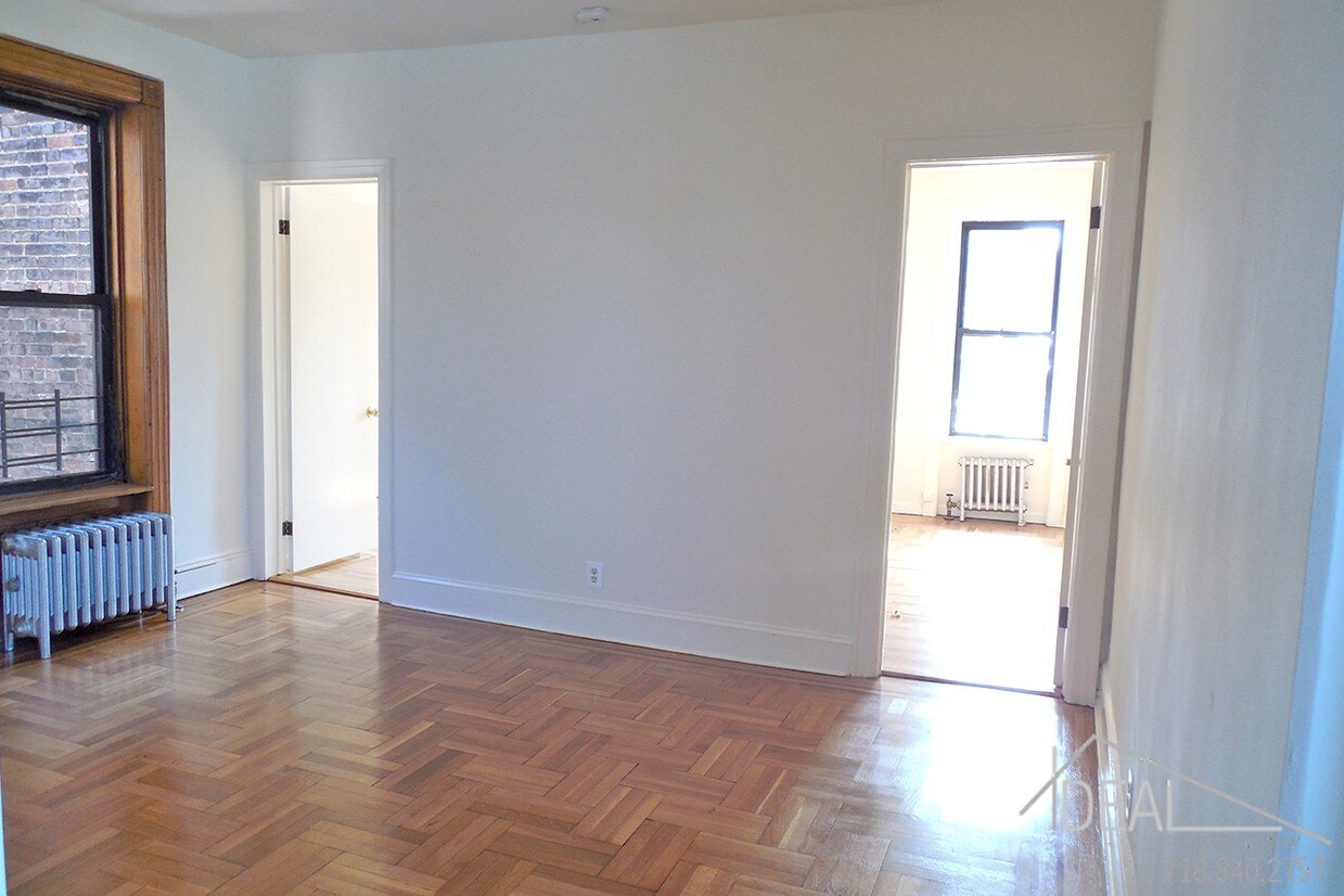 Foto principal - 72 Middagh St