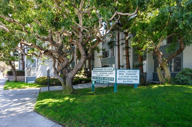 Foto del edificio - Windward Village Apartments