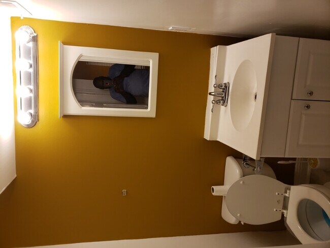 Foto del edificio - 8810 Albemarle Rd