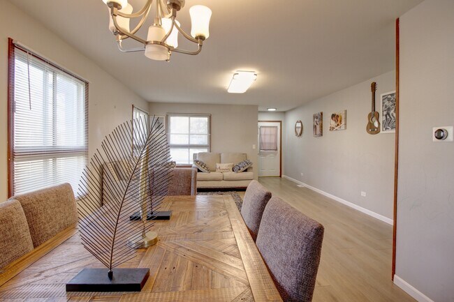 Foto del edificio - 1741 Tufts Ct