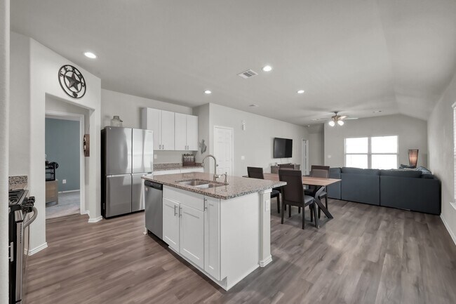 Foto del edificio - 25248 Pomegranate Pl