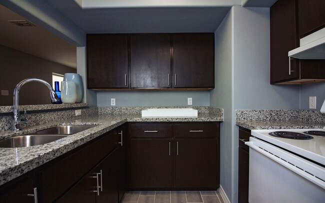 Foto del edificio - 2320 E Stewart St