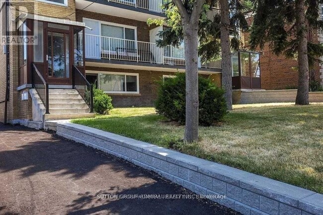 Building Photo - 77 Garthdale Ct