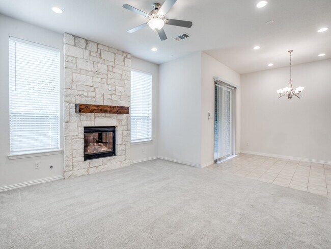 Foto del edificio - 17751 Shumard Oak Dr