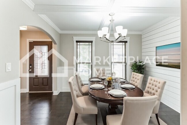 Foto del edificio - 1129 Hilliard Ln