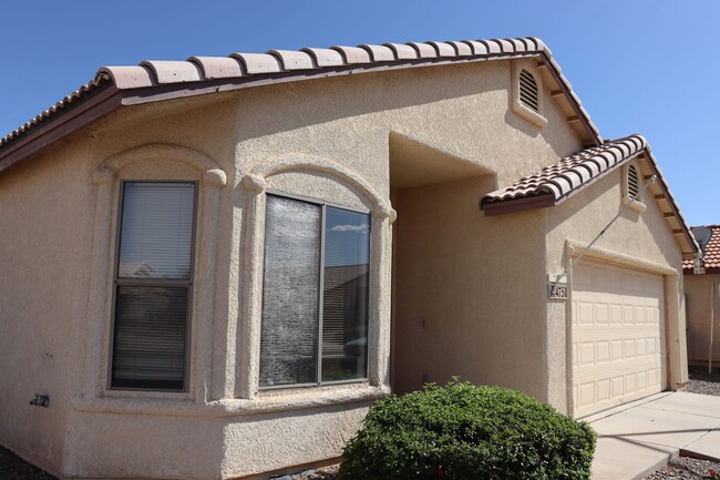 Building Photo - Chaparral Village