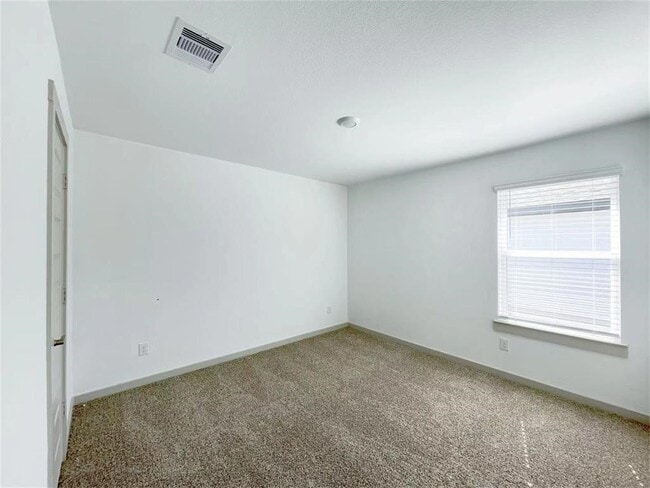 Building Photo - 28935 Yulee Mill Dr