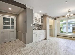 Foto del edificio - 4508 Kendall Ave