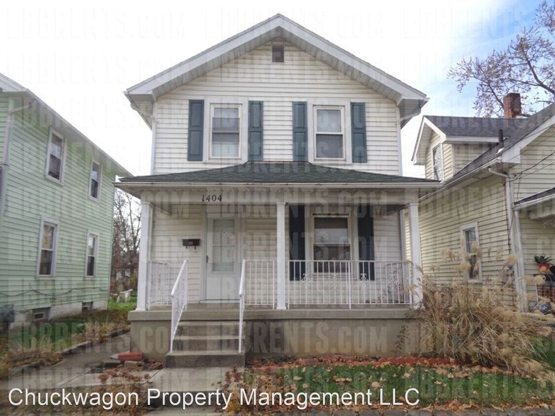 2 br, 1 bath House 1404 Young Street, House Rental in Middletown