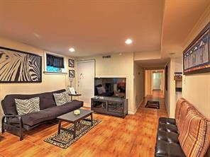 Foto del edificio - 843 Artwood Rd NE