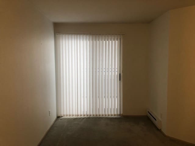 Building Photo - 2244 13th Ave W