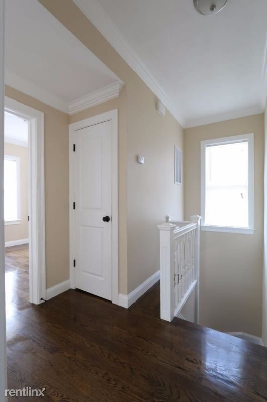 Foto del edificio - 5 br, 2 bath Apartment - 10 Brinton St # 2