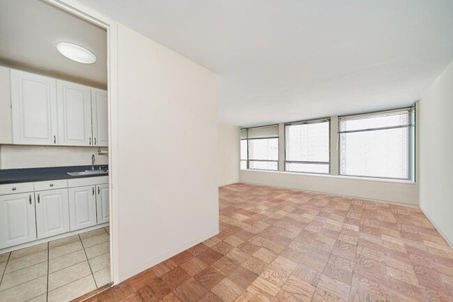 Building Photo - 0 bedroom in New York NY 10016