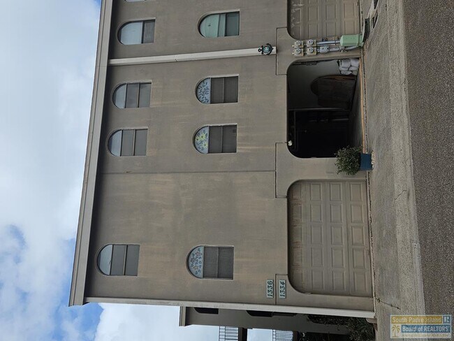 Foto del edificio - 1336 Harbor Island Dr