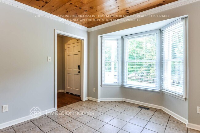 Building Photo - 1017 Riderwood Ct