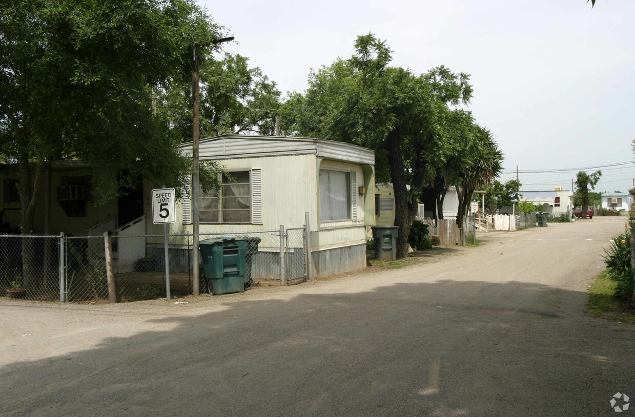 Primary Photo - Shady Rest Mobile Home Park