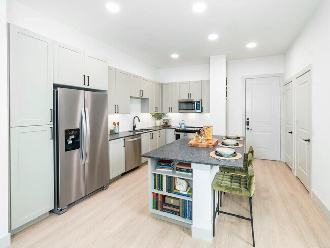 Building Photo - Modera McKinney Ridge