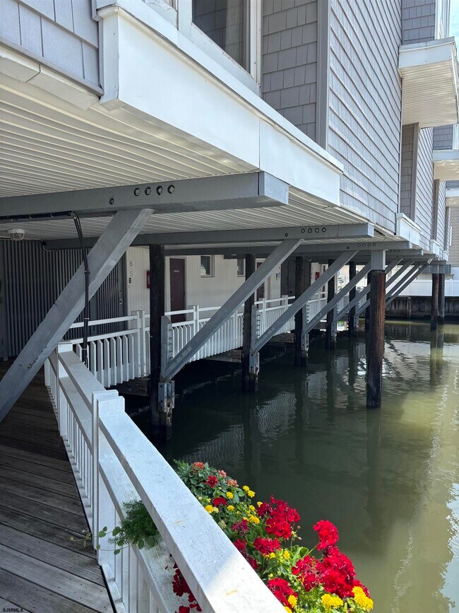 Foto del edificio - 151 N Annapolis Ave
