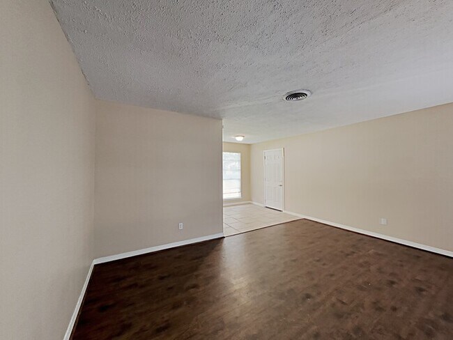 Foto del edificio - 10322 Antrim Ln