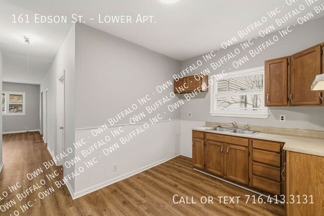 Building Photo - 161 Edson St