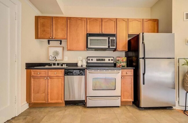 Foto del edificio - 1613 Harvard St NW