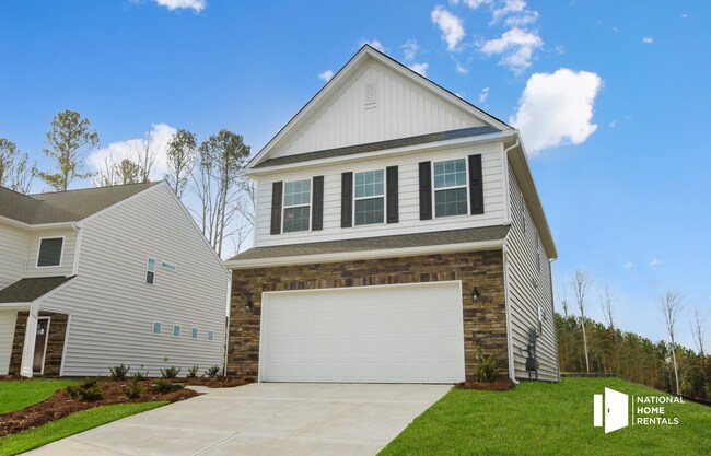 Building Photo - 15121 Lake Ridge Rd