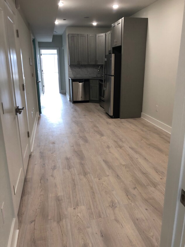 Foto principal - 28 South 48th St