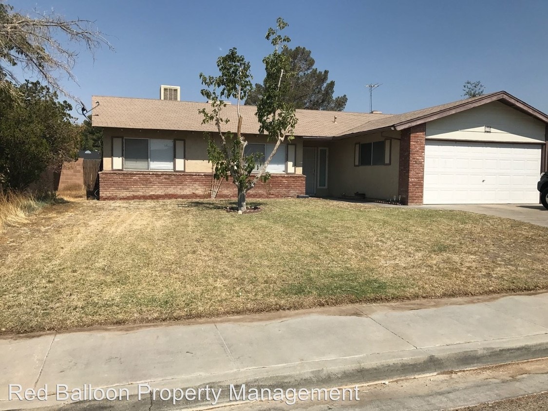 328 Traci Ln, Ridgecrest, CA 93555 House Rental in Ridgecrest, CA
