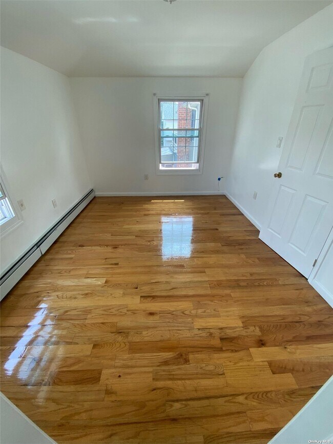 Foto del edificio - 12207 142nd Pl