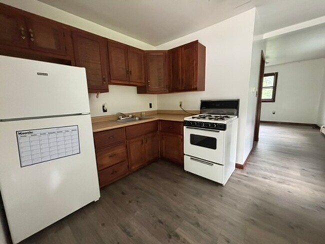 Foto del edificio - 1411 Willey St