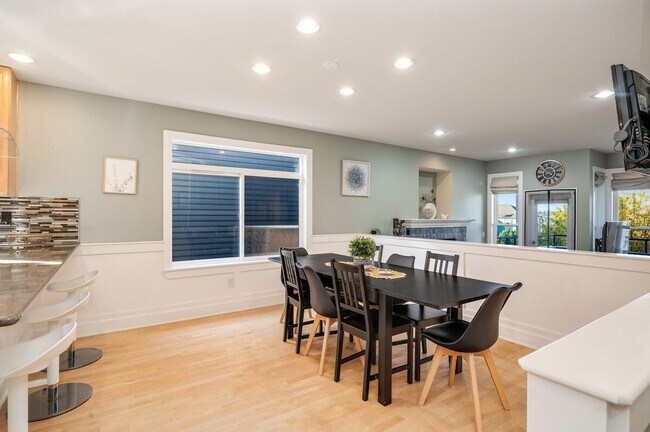 Foto del edificio - 4224 Francis Ave N