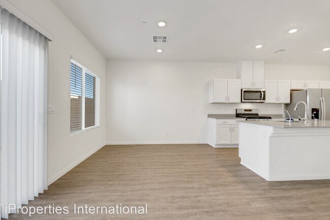 Foto del edificio - 4 br, 2.5 bath House - 10033 Colbalt Cliffs