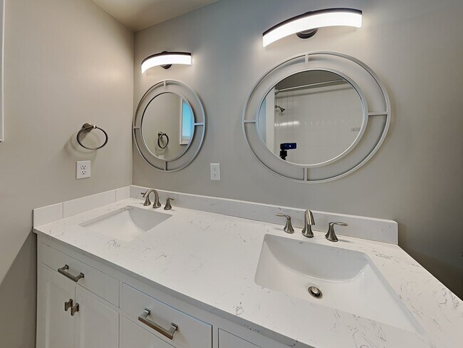 Foto del edificio - 1402 S Jefferson St