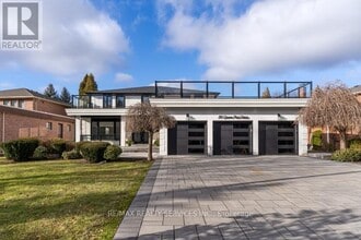 Building Photo - 30 Queen Post Dr