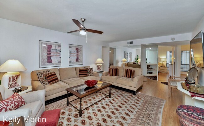 Foto del edificio - 2 br, 2 bath House - 5213 N 24th St #103