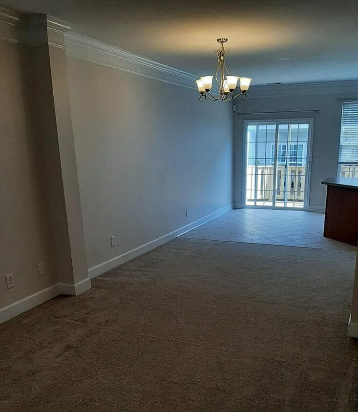 Primary Photo - 529 St Jules Ln